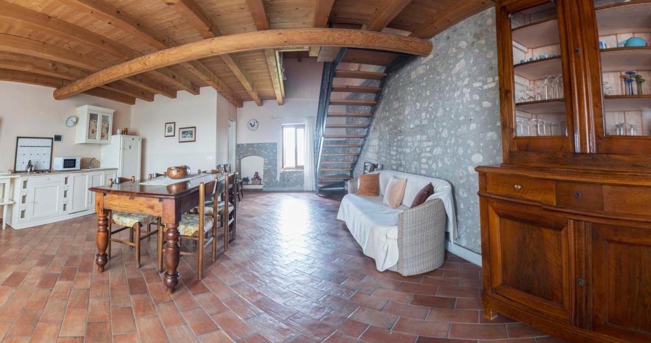 Fenil Conter Cottage & Suite Pozzolengo Kültér fotó